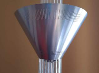 Designer Stehlampe aus Mailand Designer Stehlampe aus Mailand