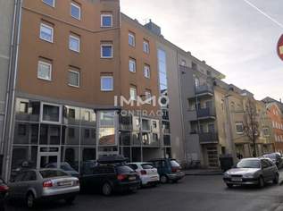 Schönes Anleger-Objekt mit nicht parifizierten aber 2 zugeordneten Wohnungen und TG-Plätzen Wilten, 345000 €, Immobilien-Wohnungen in Tirol