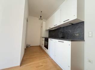 Kleine aber feine 2 Zimmerwohnung im Zentrum - mit neu eingebauter Küche, 645.4 €, Immobilien-Wohnungen in Oberösterreich