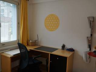 Helle, ruhige 3-Zimmer-Wohnung im Zentrum Wiens Helle, ruhige 3-Zimmer-Wohnung im Zentrum Wiens