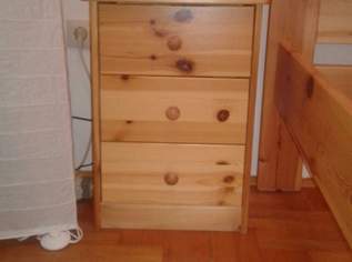 Bett + Lattenrost + Nachtisch Bett + Lattenrost + Nachtisch