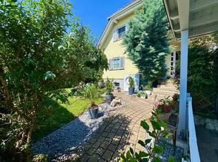 Wunderschönes Familiendomizil mit viel Privatsphäre, Schwimmteich, Nebengebäude für Business / Praxis / Wohnen, Luftwärmepumpe und PV Anlage, 579000 €, Immobilien-Häuser in 7011 Siegendorf