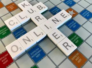 Piatnik Glas-Scrabble, 63.2 €, Marktplatz-Spiele, Bastelmaterial & Modellbau in Österreich Piatnik Glas-Scrabble, 63.2 €, Marktplatz-Spiele, Bastelmaterial & Modellbau in Österreich