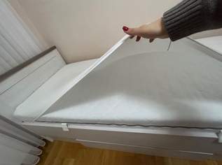 Verkaufe zwei Betten mit Matratze in Super Zustand 90x200cm