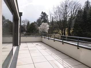 EXQUISITE DACHTERRASSEN-WOHNUNG MIT BLICK ÜBER DIE STADT SOWIE AUF DIE WEINBERGE, 1889000 €, Immobilien-Wohnungen in 1190 Döbling