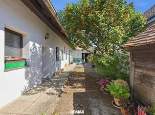 Renovierungsbedürftiges Bauernhaus mit idyllischem Garten in Schalladorf, 129900 €, Immobilien-Häuser in 2022 Schalladorf