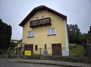 Einfamilienhaus in Göllersdorf mit großem Grundstück und viel Potenzial!, 270000 €, Immobilien-Häuser in 2013 Göllersdorf