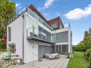Exklusive Döblinger Villa mit Blick über Wien & die Neustifter Weinberge! inkl. 3 Tiefgaragen Stellplätze im Eigentum!, 3499000 €, Immobilien-Häuser in 1190 Döbling