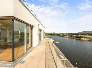 Iconic Penthouse on the Water with 485m2 Terrace: Where Sky Meets Water - Unbeatable View, 0 €, Immobilien-Wohnungen in 1190 Döbling