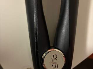 Glätteisen der Marke ghd