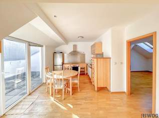 Sanierungs/Renovierungs DG mit Süd Terrasse | 150m zum Schloss Schönbrunn | 2 Min. zur U4, 335000 €, Immobilien-Wohnungen in 1120 Meidling