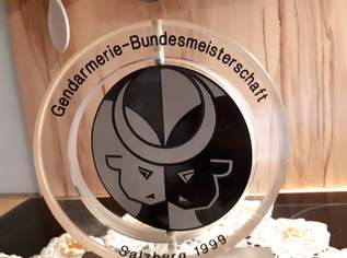 für Sammler der Gendarmerie, Staatsmeiterschaft in Salzburg 1999 der Gendarmerie, 199 €, Marktplatz-Antiquitäten, Sammlerobjekte & Kunst in 7561 Heiligenkreuz im Lafnitztal für Sammler der Gendarmerie, Staatsmeiterschaft in Salzburg 1999 der Gendarmerie, 199 €, Marktplatz-Antiquitäten, Sammlerobjekte & Kunst in 7561 Heiligenkreuz im Lafnitztal