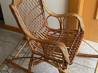 geflochtener Schaukelstuhl für Kinder, 55 €, Kindersachen-Kinderzimmer in 2491 Hornstein geflochtener Schaukelstuhl für Kinder, 55 €, Kindersachen-Kinderzimmer in 2491 Hornstein