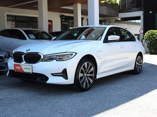 330 e PHEV Aut. Sport Line *LASER, Head-Up, M-Lenkrad*, 24990 €, Auto & Fahrrad-Autos in 4312 Ried in der Riedmark