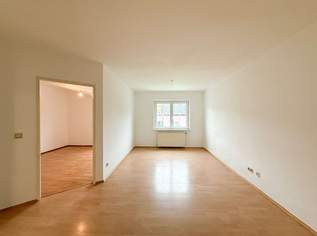 Gemütliche 2-Zimmer-Wohnung mit Potenzial am Stadtrand von Vöcklabruck, 643.93 €, Immobilien-Wohnungen in 4840 Vöcklabruck