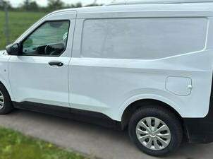 TRANSIT COURIER 1,5 DIESEL *Trend* I AHV I, 16990 €, Auto & Fahrrad-Autos in Niederösterreich
