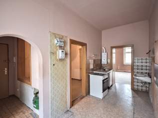 Kleines Sanierungsobjekt im 3. Stock – Altbauwohnung mit Potenzial, 119000 €, Immobilien-Wohnungen in 1100 Favoriten
