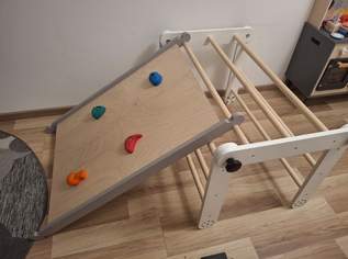 Kletterdreieck mit Rutsche , 50 €, Kindersachen-Spielzeug in 1220 Donaustadt
