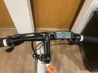 Verkaufe KTM E-Bike, 990 €, Auto & Fahrrad-Fahrräder in 9500 Villach