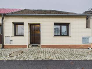 Kleines Haus mit Garten nahe Wien, 130000 €, Immobilien-Häuser in 7111 Parndorf Kleines Haus mit Garten nahe Wien, 130000 €, Immobilien-Häuser in 7111 Parndorf