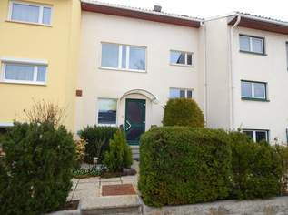 "Gelegenheit" Reihenhaus mit Garten zum Selbersanieren, 385000 €, Immobilien-Häuser in 1100 Favoriten "Gelegenheit" Reihenhaus mit Garten zum Selbersanieren, 385000 €, Immobilien-Häuser in 1100 Favoriten