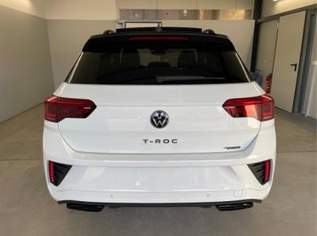 T-Roc R-Line 190PS 4M DSG Pano+AHK+Black+IQ.L..., 48494 €, Auto & Fahrrad-Autos in 6844 Gemeinde Altach