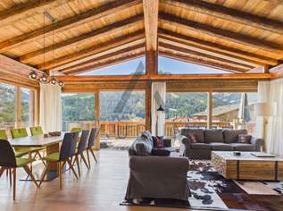 Hochwertiges Tiroler Alpenchalet am Sonnberg, 3390000 €, Immobilien-Häuser in 6365 Gemeinde Kirchberg in Tirol