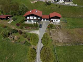 Mehr als ein Zuhause: Ein Refugium für Mensch und Tier - Zweifamilienhaus mit Doppelgarage und Stallgebäude, 980000 €, Immobilien-Häuser in 4813 Altmünster