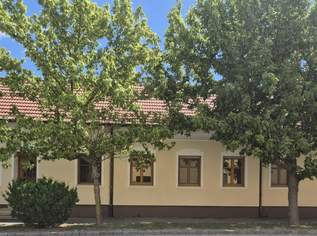 Charmantes Einfamilienhaus mit großem Garten, 309000 €, Immobilien-Häuser in 2293 Marchegg