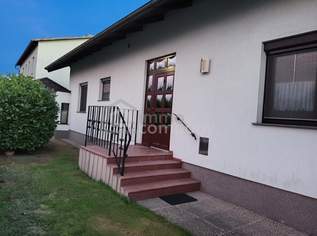 Charmanter Bungalow in Theresienfeld, 4 Zimmer, Garten, Terrasse, Garage, 398000 €, Immobilien-Häuser in 2604 Theresienfeld Charmanter Bungalow in Theresienfeld, 4 Zimmer, Garten, Terrasse, Garage, 398000 €, Immobilien-Häuser in 2604 Theresienfeld