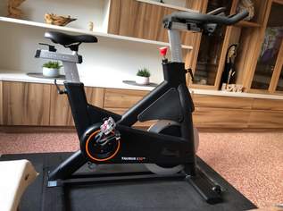 Hometrainer , 800 €, Marktplatz-Sportgeräte & Zubehör in 9131 Grafenstein Hometrainer , 800 €, Marktplatz-Sportgeräte & Zubehör in 9131 Grafenstein