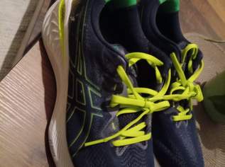 Sportschuhe Basis Gr.45 neuwertig , 90 €, Kleidung & Schmuck-Herrenkleidung in 8530 Deutschlandsberg