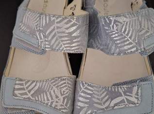 Sandale Schuhe