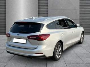 Focus Turnier Titanium X+Winterpaket+LED+RFK ..., 25502 €, Auto & Fahrrad-Autos in 6844 Gemeinde Altach