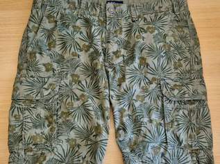 Ray Khaki Bermuda-Shorts (Gr. 36), 10 €, Kleidung & Schmuck-Herrenkleidung in 1100 Favoriten Ray Khaki Bermuda-Shorts (Gr. 36), 10 €, Kleidung & Schmuck-Herrenkleidung in 1100 Favoriten