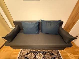 Couch grau/ blau, 200 €, Marktplatz-Sammlungen & Haushaltsauflösungen in 8020 Graz