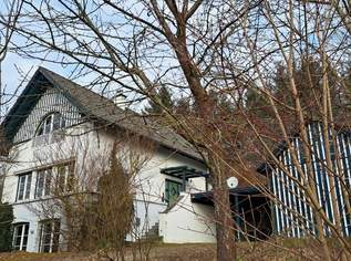 Seewalchen/Attersee: Haus mit großzügigem Platzangebot und freier Bauparzelle nebenan!, 799000 €, Immobilien-Häuser in 4863 Seewalchen am Attersee