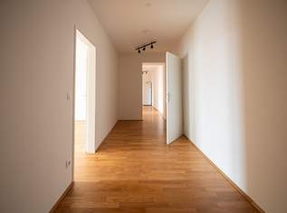 Charmante Wohnung in historischem Gebäude nahe Hauptplatz – barrierefrei mit Terrasse und Lift, 449190 €, Immobilien-Wohnungen in Niederösterreich