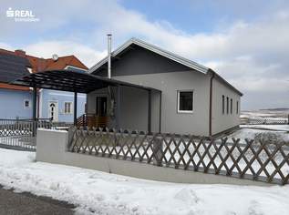 leistbarer Familientraum in Roggendorf - Ihr neues zu Hause auf ca. 704 m² zum Top-Preis, 190000 €, Immobilien-Häuser in 3730 Roggendorf