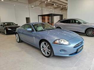 XKR 4.2 Coupe **Top gepflegt**, 34900 €, Auto & Fahrrad-Autos in 2000 Gemeinde Stockerau XKR 4.2 Coupe **Top gepflegt**, 34900 €, Auto & Fahrrad-Autos in 2000 Gemeinde Stockerau