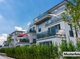 Mehrfamilienhaus mit 3 Wohnungen, Keller und Garage - solide Bausubstanz, 725000 €, Immobilien-Gewerbeobjekte in 5303 Thalgau