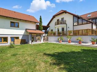 HOCHKARÄTIGES WOHNEN IN GRÜNRUHELAGE! WOHLFÜHL-REFUGIUM DER EXTRA KLASSE: TRADITION TRIFFT MODERNSTEN KOMFORT!, 998000 €, Immobilien-Häuser in 2020 Wolfsbrunn