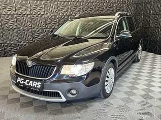 Superb 2.0 TDI DSG Elegance 4x4