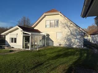 Kreative Villa mit Wintergarten und Nebengebäude, 399999 €, Immobilien-Häuser in 2474 Gattendorf