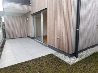 Urlaubsfeeling inklusive: 2-Zimmer-Wohnung mit Terrasse nahe See, 336000 €, Immobilien-Wohnungen in 4813 Altmünster
