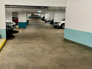 Gersthofer Straße: KFZ-Stellplatz, 35000 €, Immobilien-Kleinobjekte & WGs in 1180 Währing