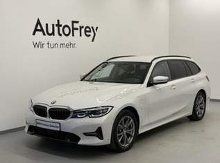 320e xDrive, 29890 €, Auto & Fahrrad-Autos in 5020 Salzburg Süd