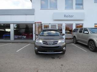 RAV4 2,2 D-4D 4WD Aut. *AHK* RAV4 2,2 D-4D 4WD Aut. *AHK*