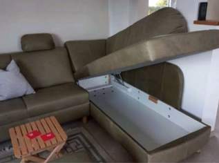 NP 5.770,-€ . Neuw. kl. Ecksofa Bisonleder, Grün mit Bettfunktion u. Hocker mit Schlaf-Funktion und Stauraum