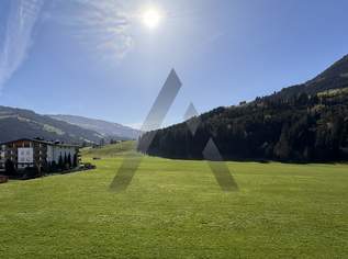 Neuwertige, helle und möblierte Wohnung mit schönem Bergblick, 2423.49 €, Immobilien-Wohnungen in 6365 Gemeinde Kirchberg in Tirol